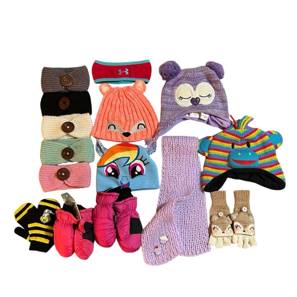 Girl’s Winter Wear Bundle Hats Crochet Knit Headbands Mitts Scarf Size 2 2T